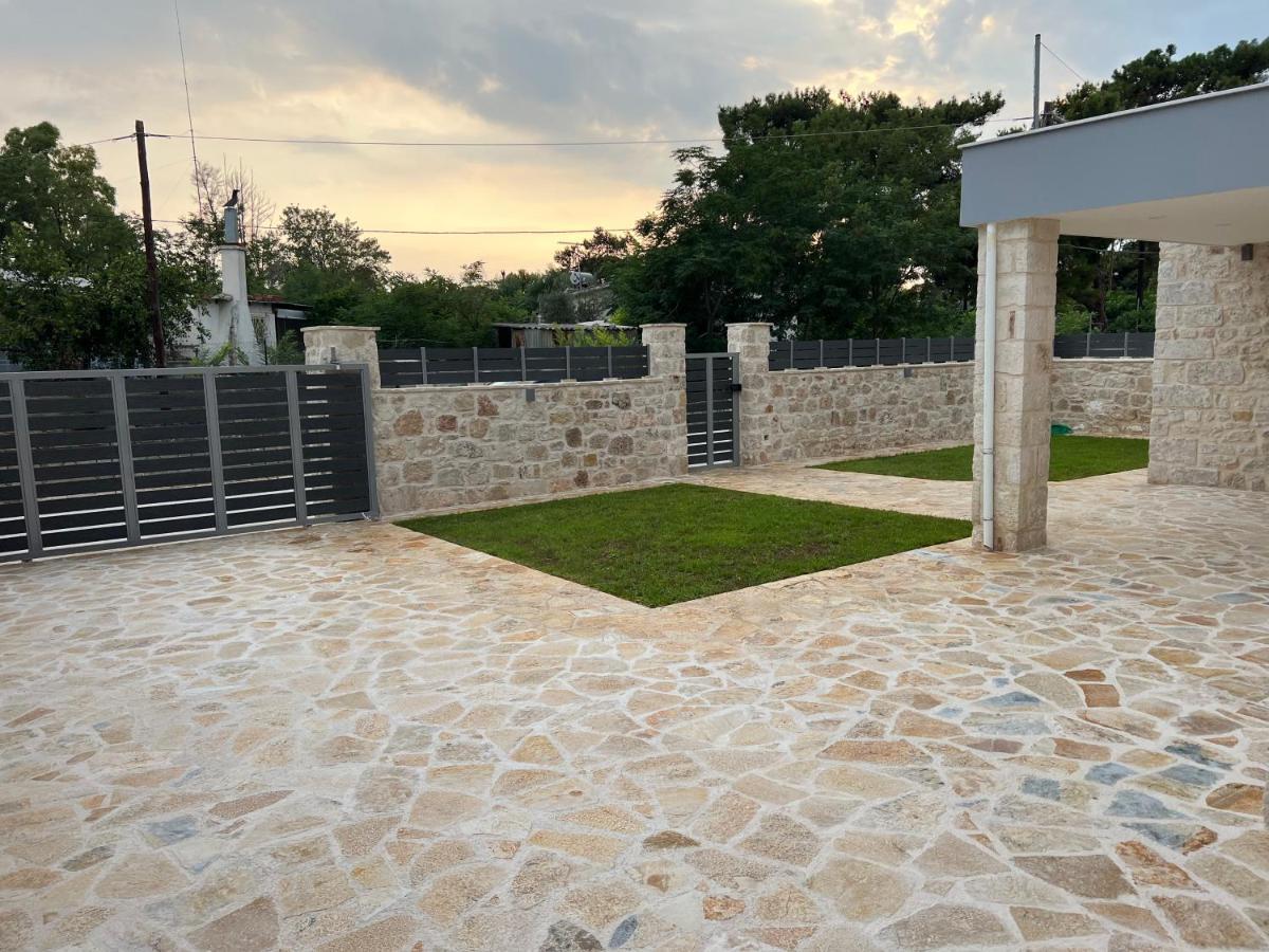 Ag.Stone.Home Isthmia Exterior foto